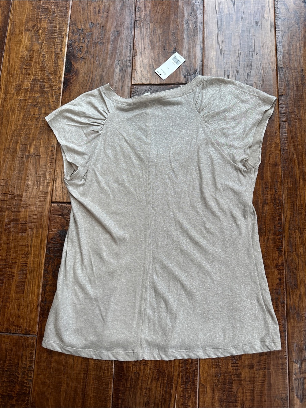 Banana Republic Taupe V-Neck Short Sleeve Tee - Picture 4 of 10